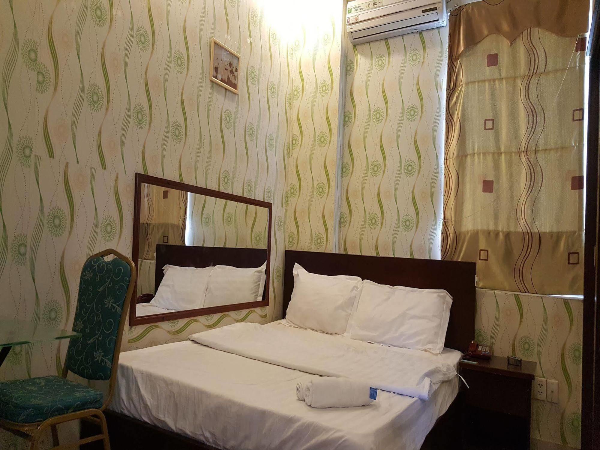 Lucky Hotel Cidade de Ho Chi Minh Exterior foto