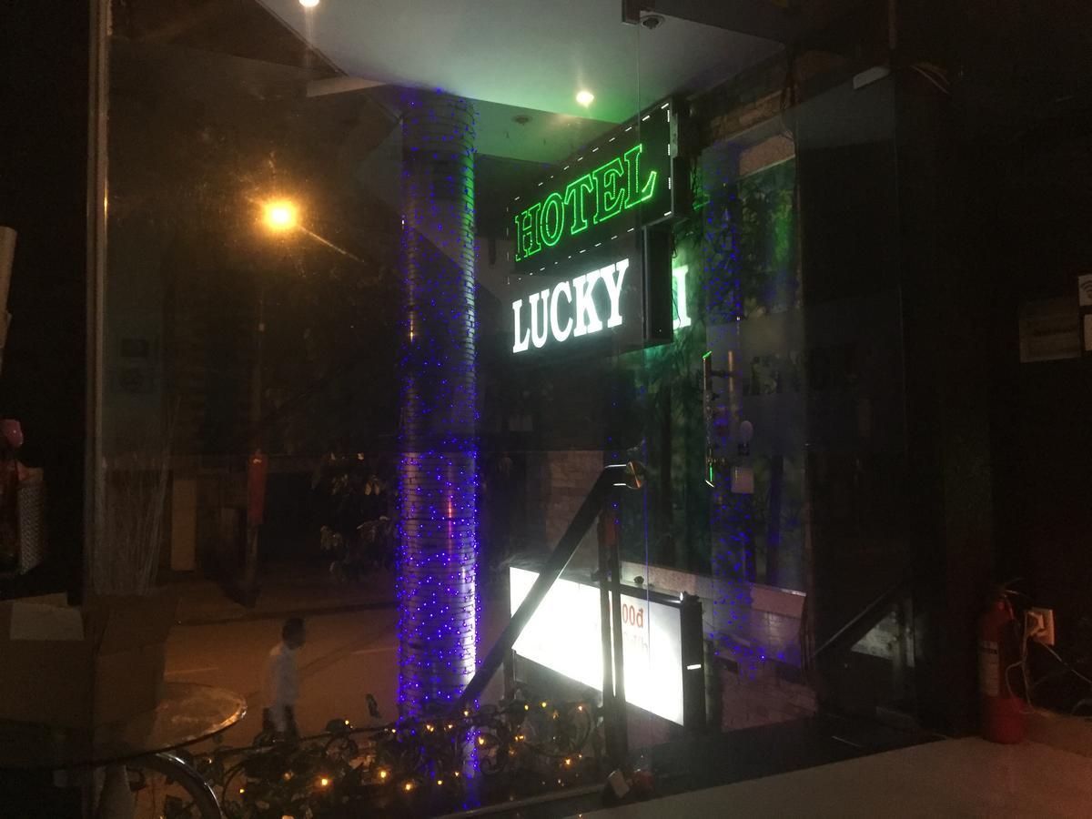 Lucky Hotel Cidade de Ho Chi Minh Exterior foto